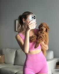 Savannah McCray , Savannah McCray Height, Savannah McCray weight, Savannah McCray Age, Savannah McCray Bio, Savannah McCray wiki