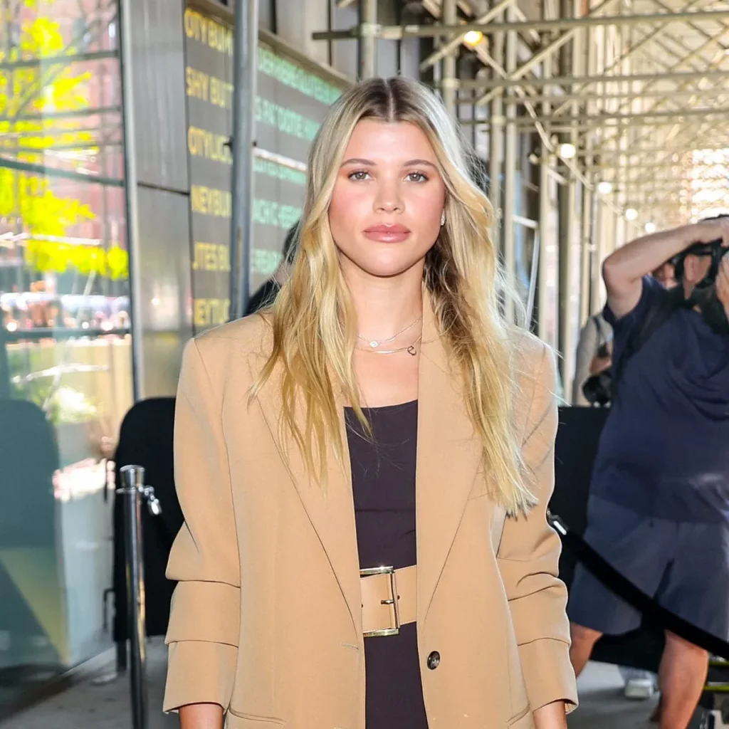 Sofia Richie , Sofia Richie Height, Sofia Richie Wiki, Sofia Richie Birthdate, Sofia Richie Age, Sofia Richie wiki, Sofia Richie Biography, Sofia Richie Birthday, Sofia Richie Family, Sofia Richie Networth, Sofia Richie Nickname, Sofia Richie Zodiac Signs, Sofia Richie NetWorth, Sofia Richie Birth of Day, Sofia Richie Father Name, Sofia Richie  ethnicity, Sofia Richie  nationality