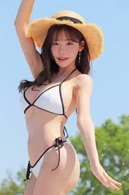 Eimi Fukada Biography