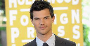 Taylor Lautner